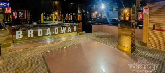 1100m² Commercial property in Lloret de Mar, Spain No. 10737 9