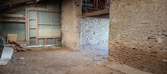 660m² Land in Deux-Sevres, France No. 117373 5