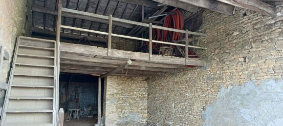 660m² Land in Deux-Sevres, France No. 117373 3