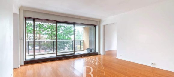 3 bedrooms Apartment in Yvelines, France No. 170212 5