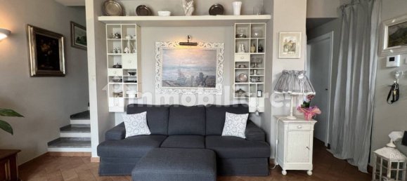 2 bedrooms Villa in Montano Lucino, Italy No. 360386 19