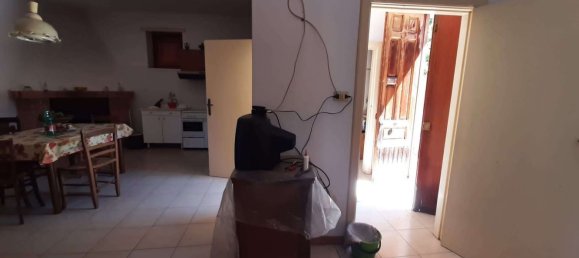 640m² Building in Lauro, Italy No. 102605 26