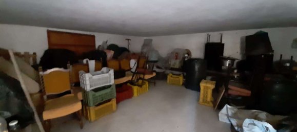 640m² Building in Lauro, Italy No. 102605 27