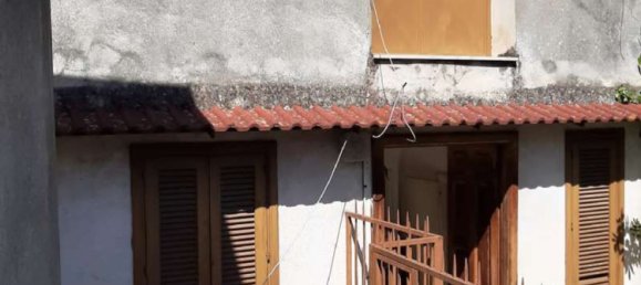 640m² Building in Lauro, Italy No. 102605 15