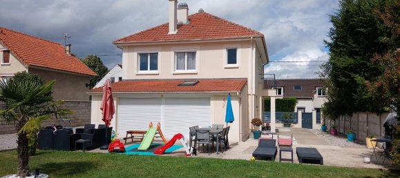 6 bedrooms House in Chelles, France No. 333518 3