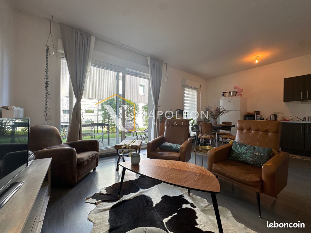 2 Schlafzimmer Wohnung in Lille, France, Nr. 253622