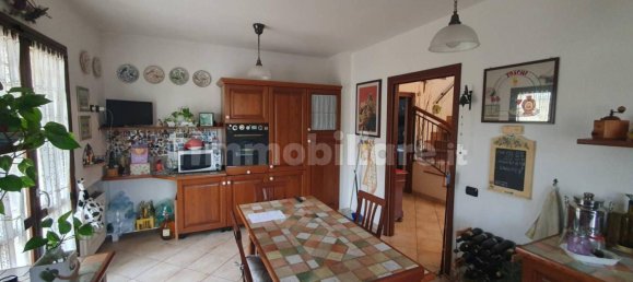 4 bedrooms House in Rome, Italy No. 325081 8