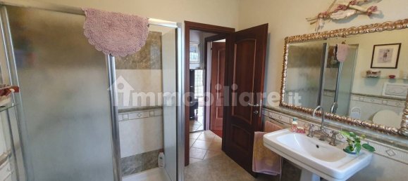 4 bedrooms House in Rome, Italy No. 325081 18