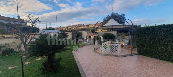 4 bedrooms House in Rome, Italy No. 325081 4