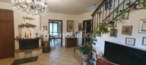 4 bedrooms House in Rome, Italy No. 325081 10