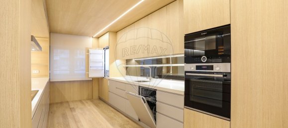 3 bedrooms Apartment in Cascais, Portugal No. 93808 8