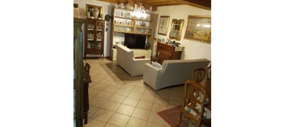 Квартира с 2 спальнями в Бедиццоле, Италия № 363284 3