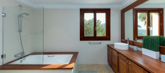 4 bedrooms Villa in Palma de Majorca, Spain No. 259645 23