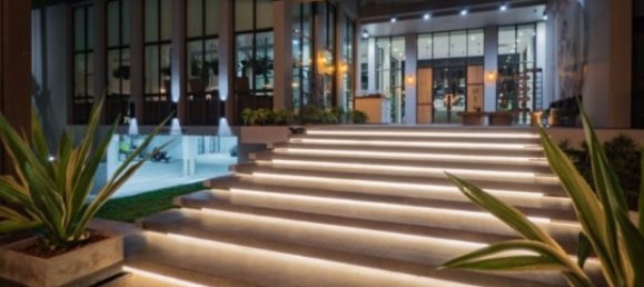 Кондоминиум  с 2 спальнями в Раваи, Таиланд № 12334 3