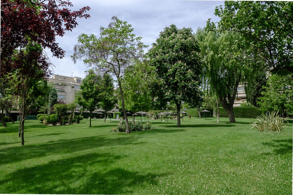 4 غرف نوم شقة في Alcobendas, Spain رقم 26234