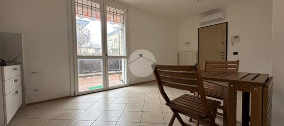 2 rooms Apartment in Pessano con Bornago, Italy No. 60080 7