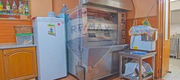 121m² Commercial property in Canas de Santa Maria, Portugal No. 32443 2