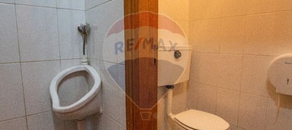 121m² Commercial property in Canas de Santa Maria, Portugal No. 32443 8