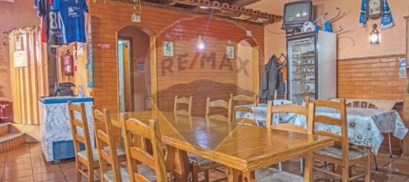 121m² Commercial property in Canas de Santa Maria, Portugal No. 32443 5