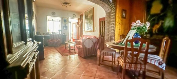 3 bedrooms House in Manerbio, Italy No. 298364 8