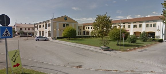 6 rooms House in Cavaso del Tomba, Italy No. 60430 2