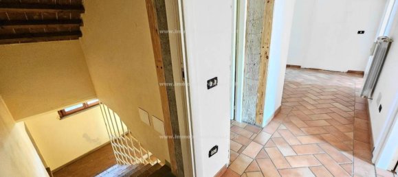 3 bedrooms House in Gambassi Terme, Italy No. 192021 5