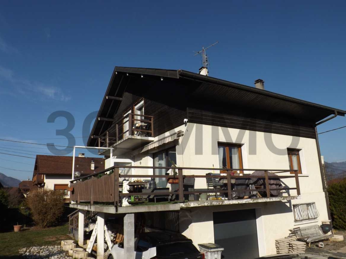 4 bedrooms Villa in Marnaz, France No. 190042
