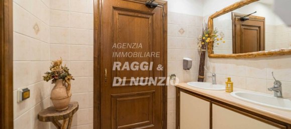  عقار تجاري في Grottaferrata, Italy 90متر مربع رقم 108657 29