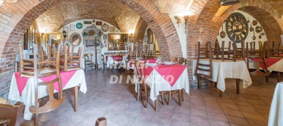  عقار تجاري في Grottaferrata, Italy 90متر مربع رقم 108657 16