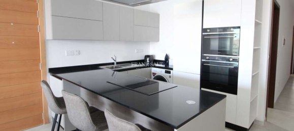 Apartamento de 2 dormitorios en Sliema, Malta No. 4679 3