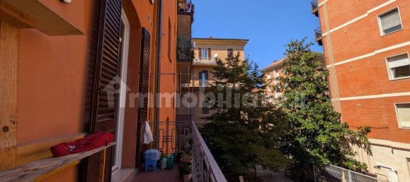 Apartamento T1 em Bologna, Italy N.º 374827 7