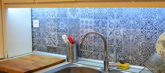 3 bedrooms Apartment in Lisbon, Portugal No. 12727 3