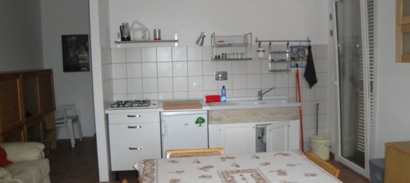 2 rooms Apartment in Scarlino, Italy No. 93051 8