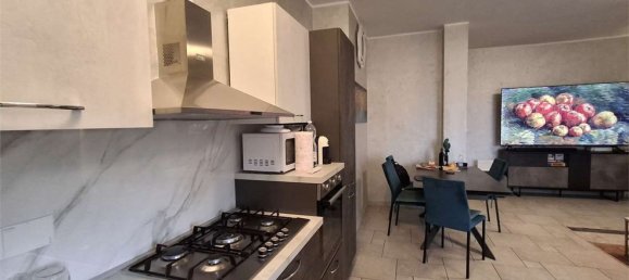 3 bedrooms Apartment in Cambiano, Italy No. 333116 7