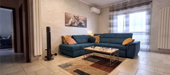 3 bedrooms Apartment in Cambiano, Italy No. 333116 3