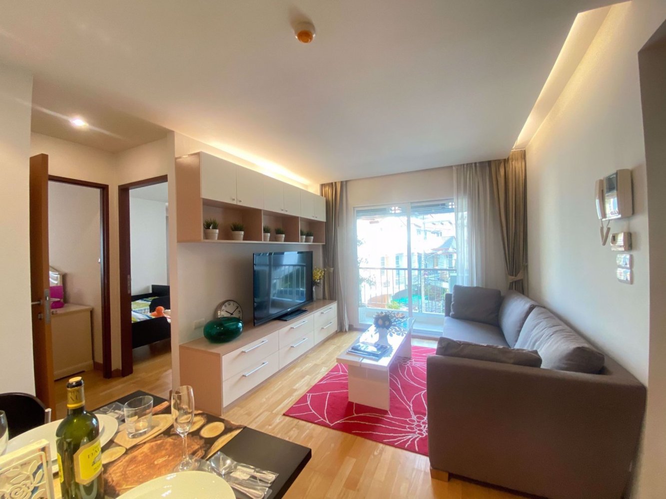 3 bedrooms Condo in Phra Khanong, Thailand No. 4846