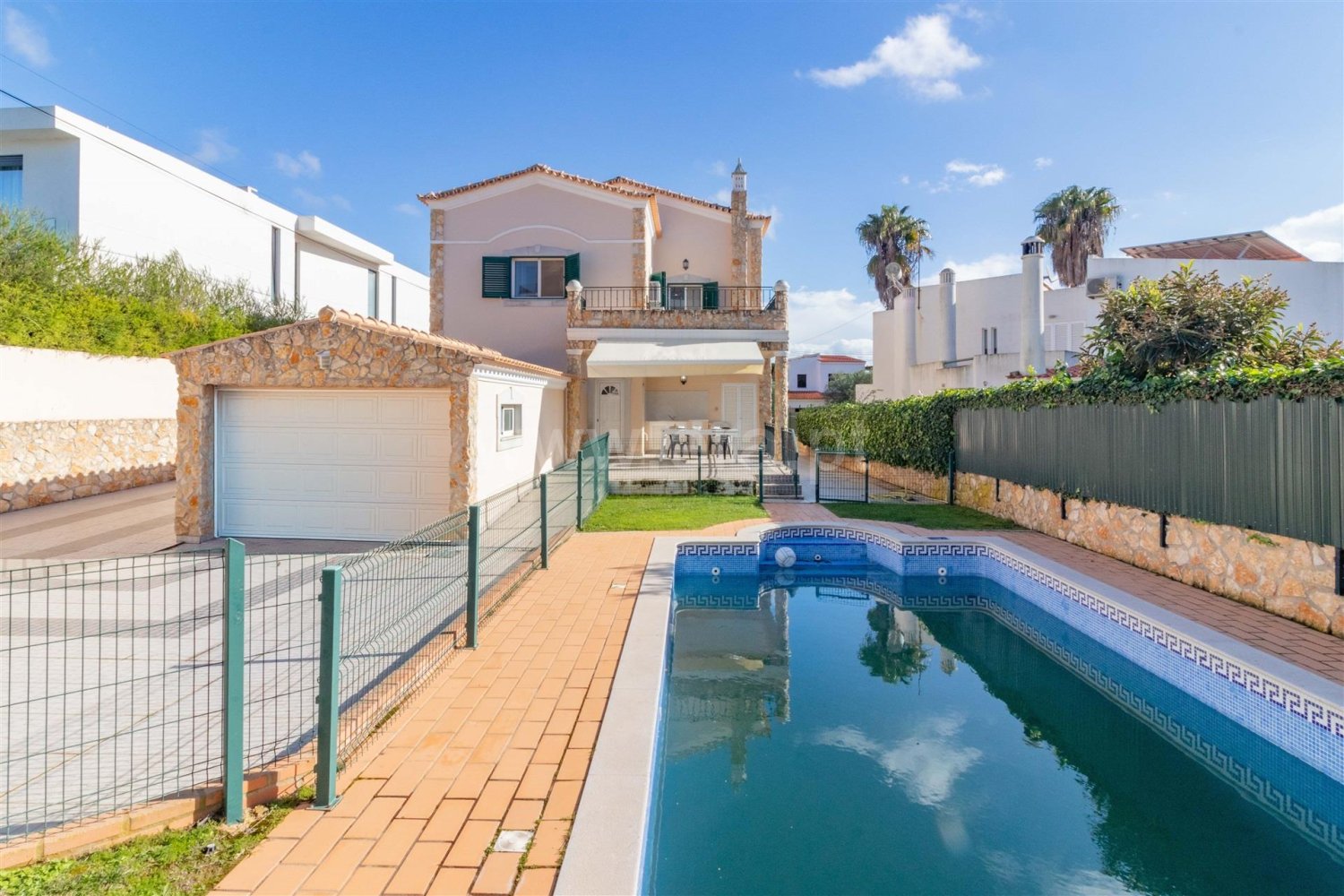 Casa de 4 dormitorios en Montenegro, Portugal No. 115262