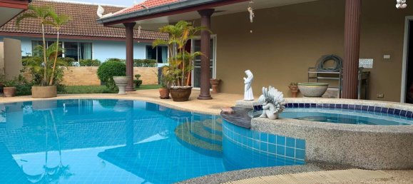 3 bedrooms Cafe / restaurant in Pattaya, Thailand No. 1199 30