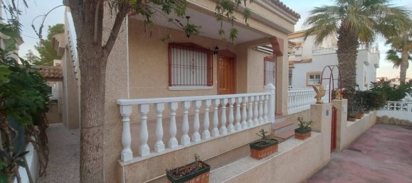 Villa de 2 dormitorios en Algorfa, Spain No. 178149 10