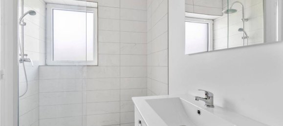 3 bedrooms House in Saint-Germain-en-Laye, France No. 323390 9