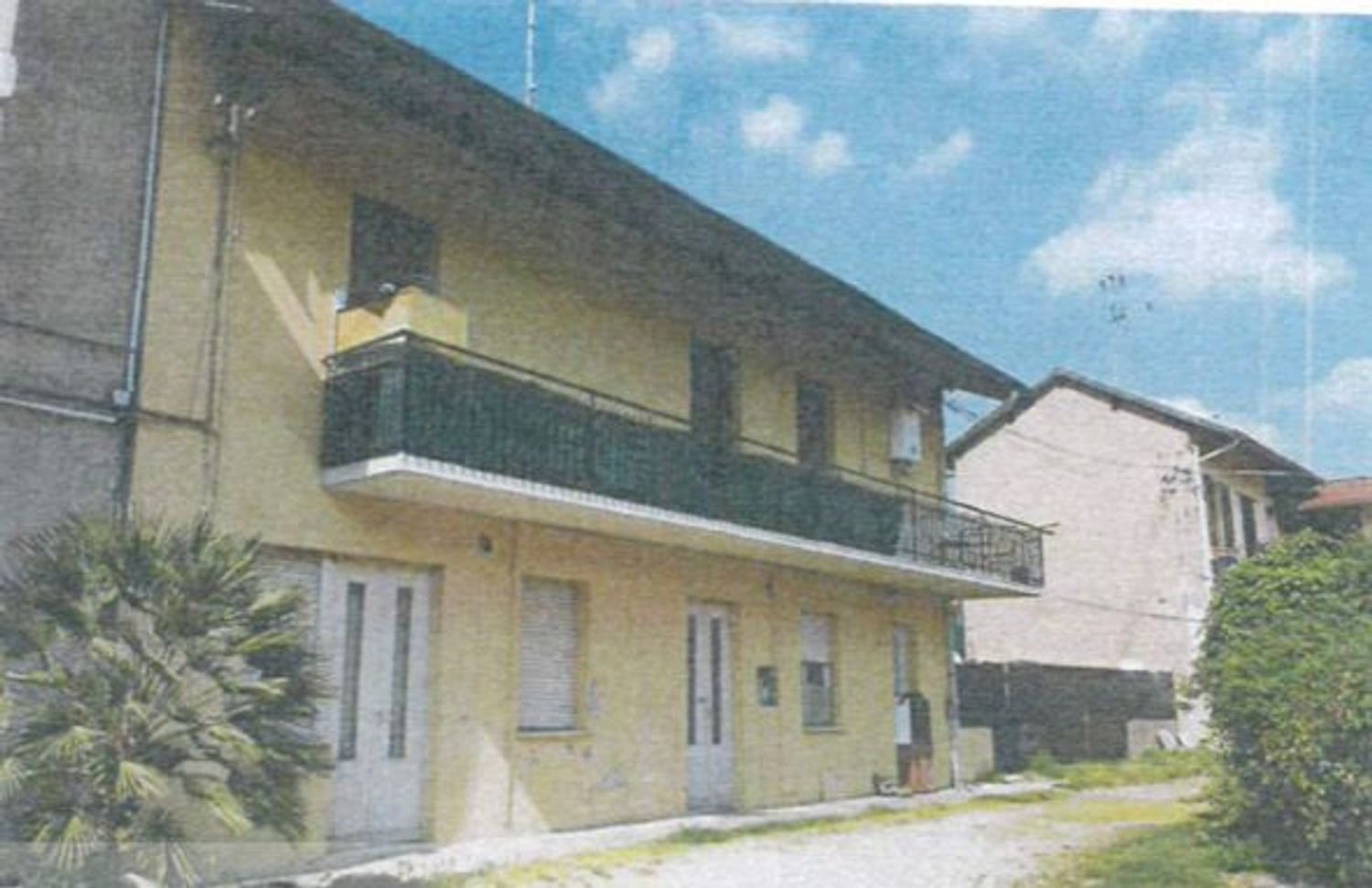 2 rooms Apartment in Castano Primo, Italy No. 2610