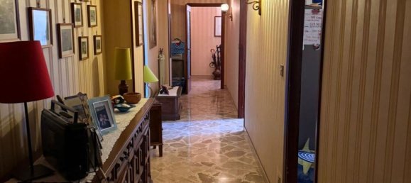 7غرفة شقة في Palermo, Italy رقم 275594 7