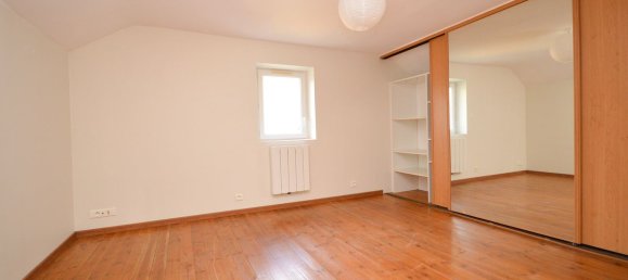 2 Schlafzimmer Haus in Chantonnay, France, Nr. 101116 3