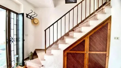 4 bedrooms Townhouse in Istan, Spain No. 241507