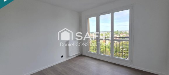 4 bedrooms Apartment in Viry-Chatillon, France No. 349188 9