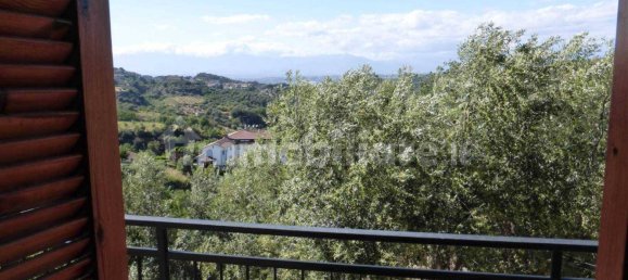5 rooms Apartment in Bisignano, Italy No. 143860 7
