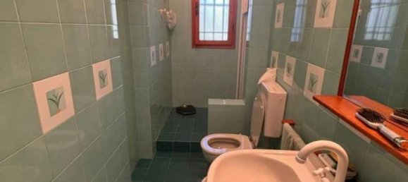 Дом с 5 комнатами в Комаккьо, Италия № 40434 8