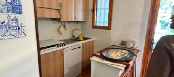 Дом с 5 комнатами в Комаккьо, Италия № 40434 16