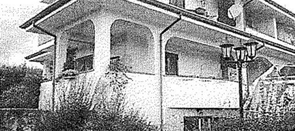 7 rooms Apartment in Marano Principato, Italy No. 182552 17