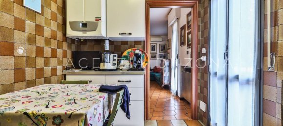3 bedrooms Apartment in Pianoro, Italy No. 140163 14